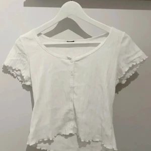 tröja vit  - fint skick