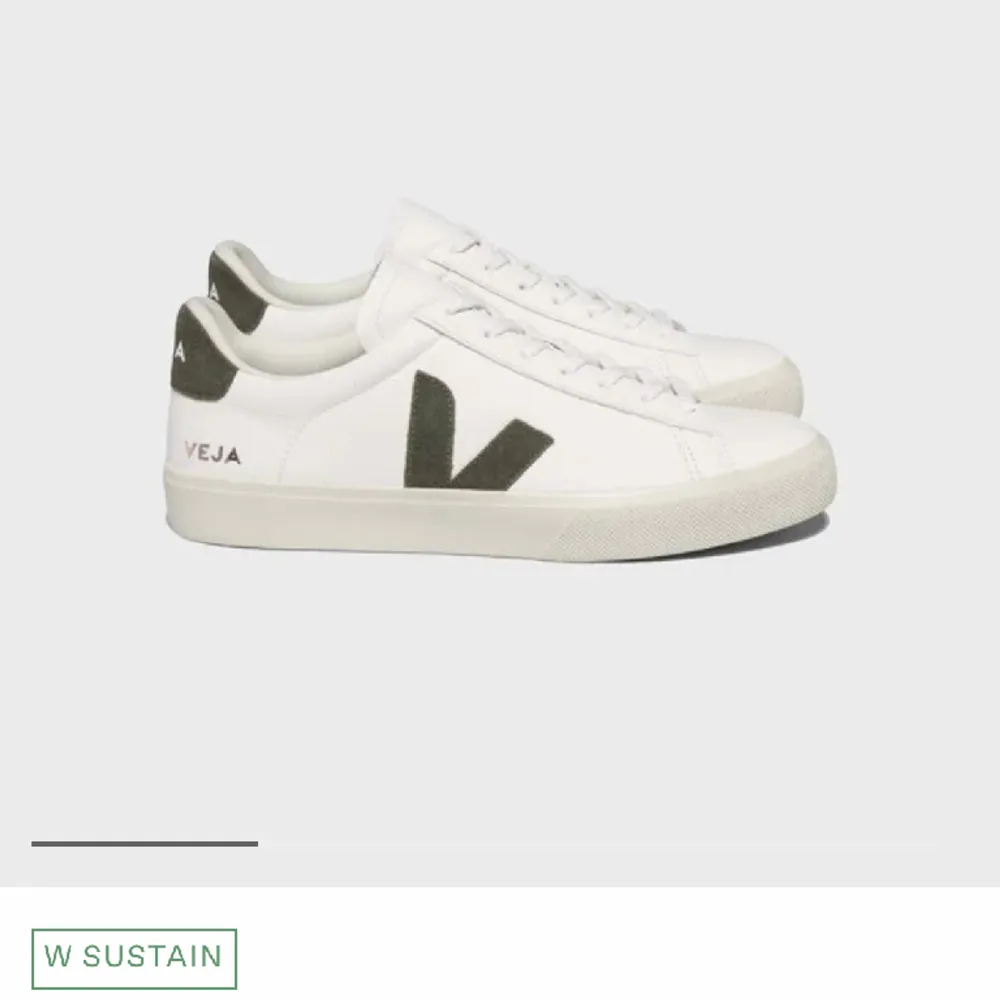 intressekoll på mina veja sneakers i vit/khaki hör av er med prisförslag . Skor.