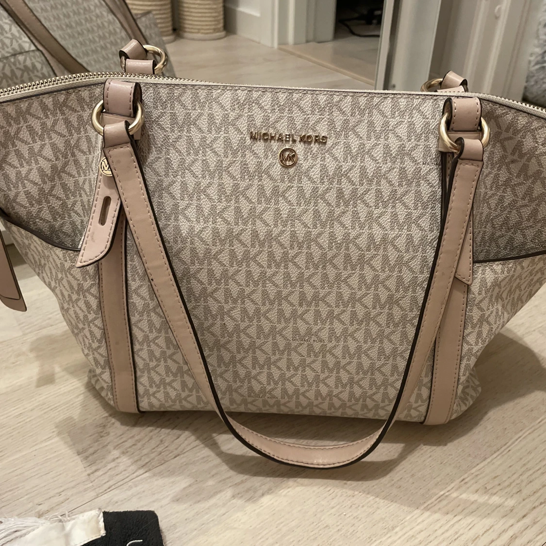 Michael kors väska