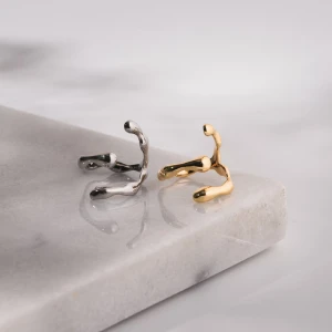 HEBE - Justerbar 🤍 Rostfritt stål 🤍 Ringbox ingår 🤍 Olympiabutik.se 🤍 89kr/st