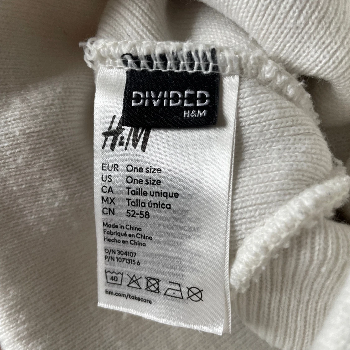 Mössa H&M Better Days  - 91