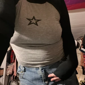 Emmiol tröja - Tröj