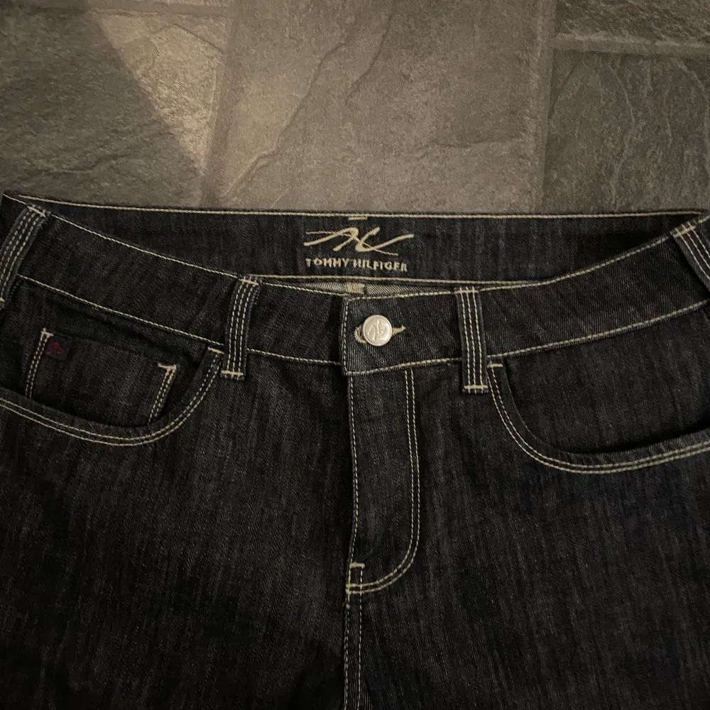 Lågmidjade jeans från Tommy Hilfiger!. Jeans & Byxor.