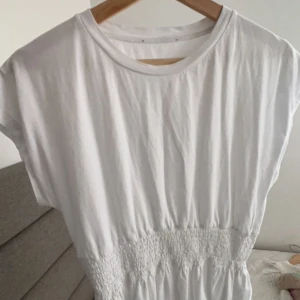 Tröja  - Jätte fin till skolan, men inte min smak mer🥲🥹