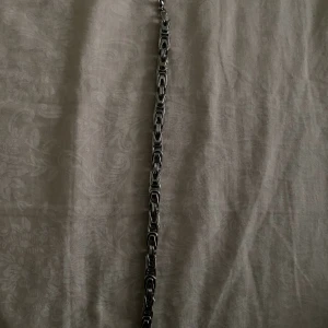Kjesarlänk - Kjesar armband i silver (stainless steel) 20cm långt  Aldrig använd 
