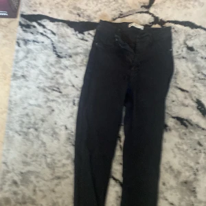 Jeans - Gina tricot jeans i modellen Molly.