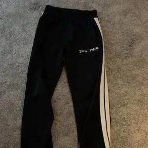 Palm angels byxor  - Palm angels byxor storlek m Skick 9/10