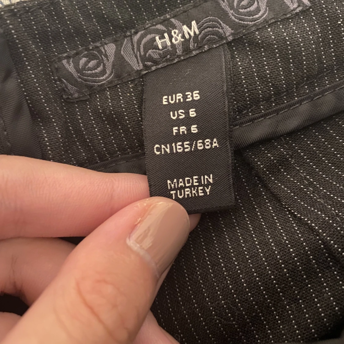 Lågmidjade kostymbyxor  - 90