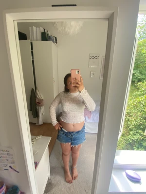 Hm topp - Supergullig topp från hm! Perfekt till fest typ!💖Köparen står för frakten💕Storlek M men passar xs-s också!