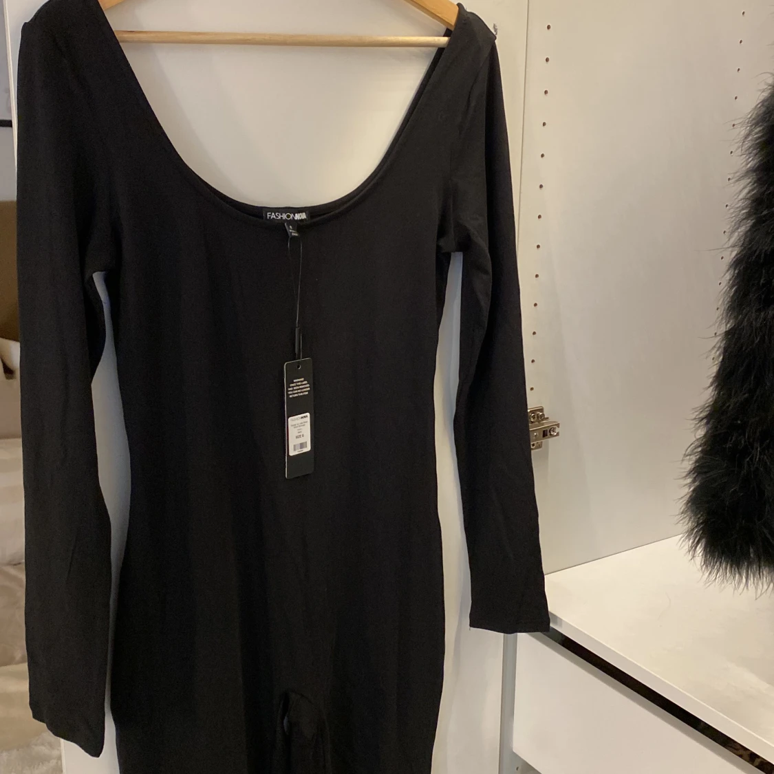 Svart playsuit/ romper - 90