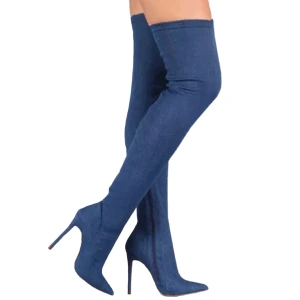 Denim klackar  - Säljer dessa snygga denim klackar, köptes från humana men säljs då det aldrig används. I strl 38, köpare står för frakt💙