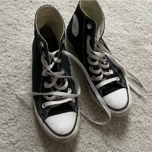 Äkta coverse  - Converse, säljer då de är för små för mig! Spårbar frakt 60kr 