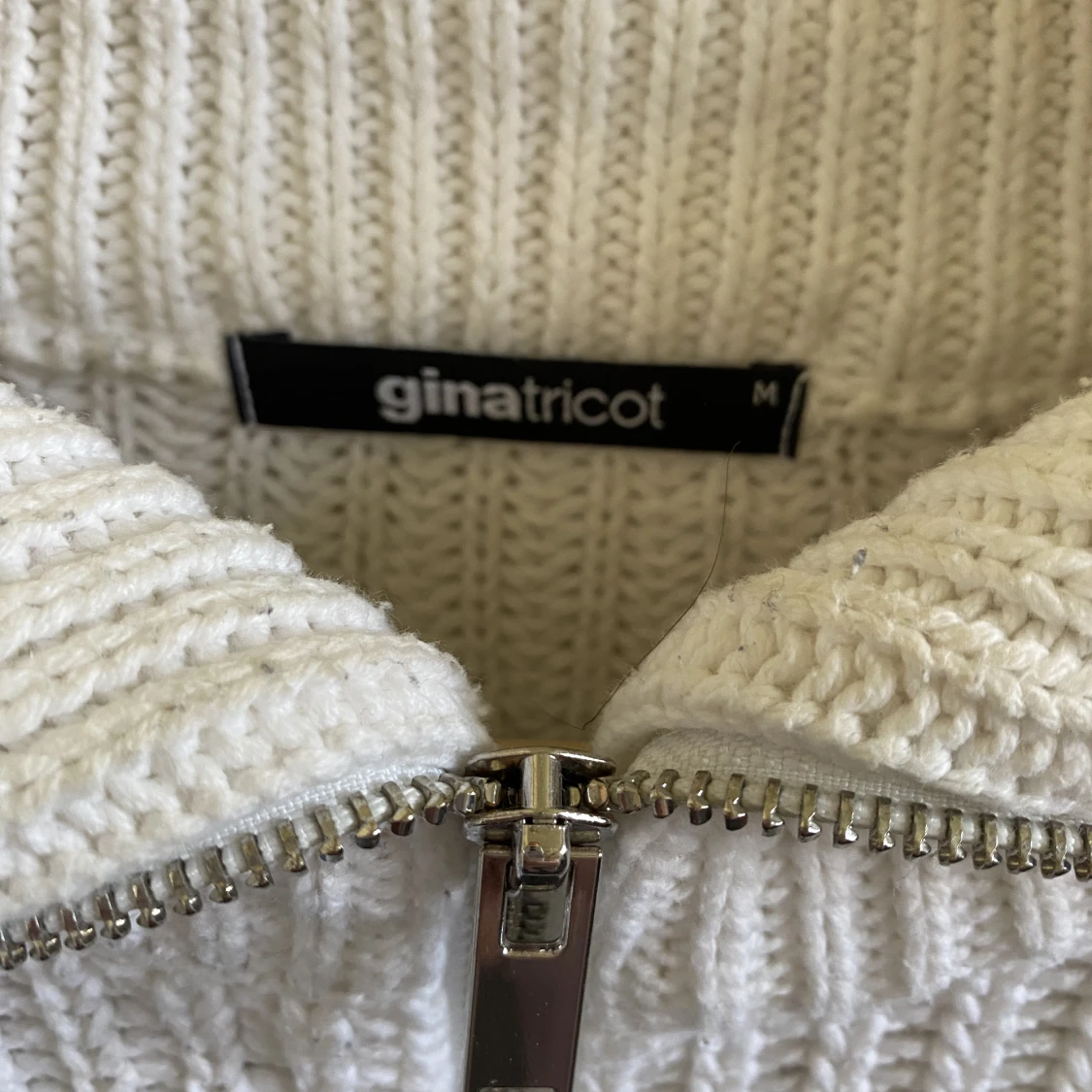 Randig zip tröja GinaTricot  - 91