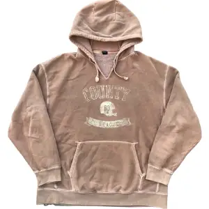 Snygg brun washed hoodie från GAP. Mysigt typ på insidan och i fint skick! Storlek XL men passar L. Ställ gärna frågor😊