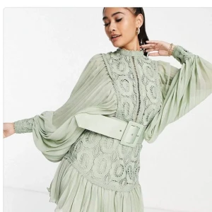 Mintgrön festklänning - Från asos