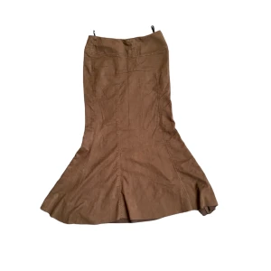 brun maxiskirt  - tight maxiskirt från 2000-talet!