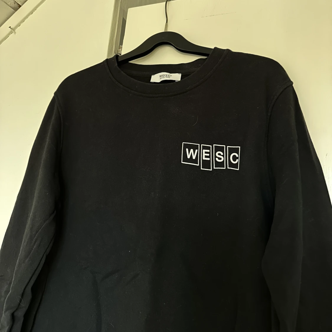 Svart tröja WESC - 90