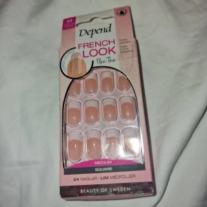 Lösnaglar - Oöppnat och nytt, Perfekt till julklapp, eller kanske en julkalender? Eller för att unna dej själv😍🛍