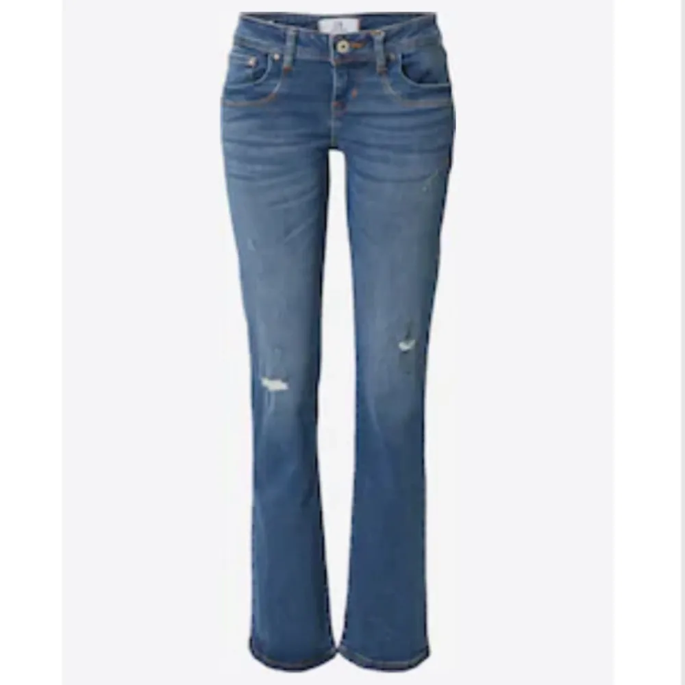 säljer min ltb jeans valerie, bra skick, skriv vid frågor eller intresse!!. Jeans & Byxor.