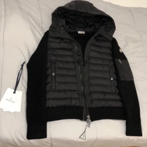 Moncler cardigan  - Helt ny