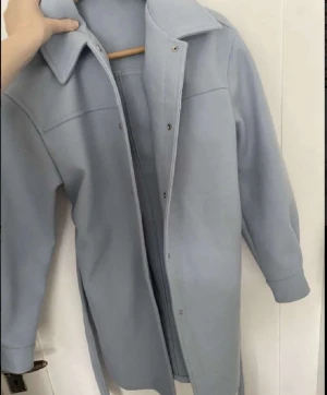 Vero Moda kappa - Använd några gånger storlek small