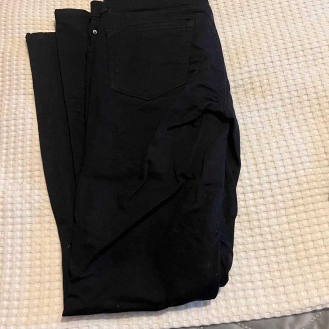 Svarta utsvängda jeans - 90