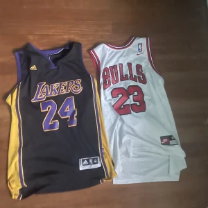 Basket linne  - 200 för båda 