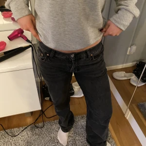 Low waist jeans  - Jättesnygga jeans från Gina. Jeansen har inga tydliga tecken på användning. Skriv om du vill ha fler bilder💗Priset går att diskutera! 