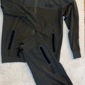 Hugo boss  - Tracksuit