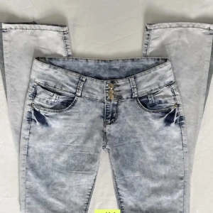 Coola lågmidjade bootcut  - Ett par så coola vinatge byxor som inte kommer till någon användning 