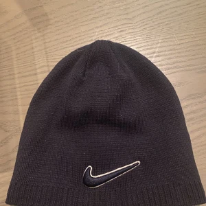 Nike mössa  - Nike mössa u bra och gott skick  Knappt använd 