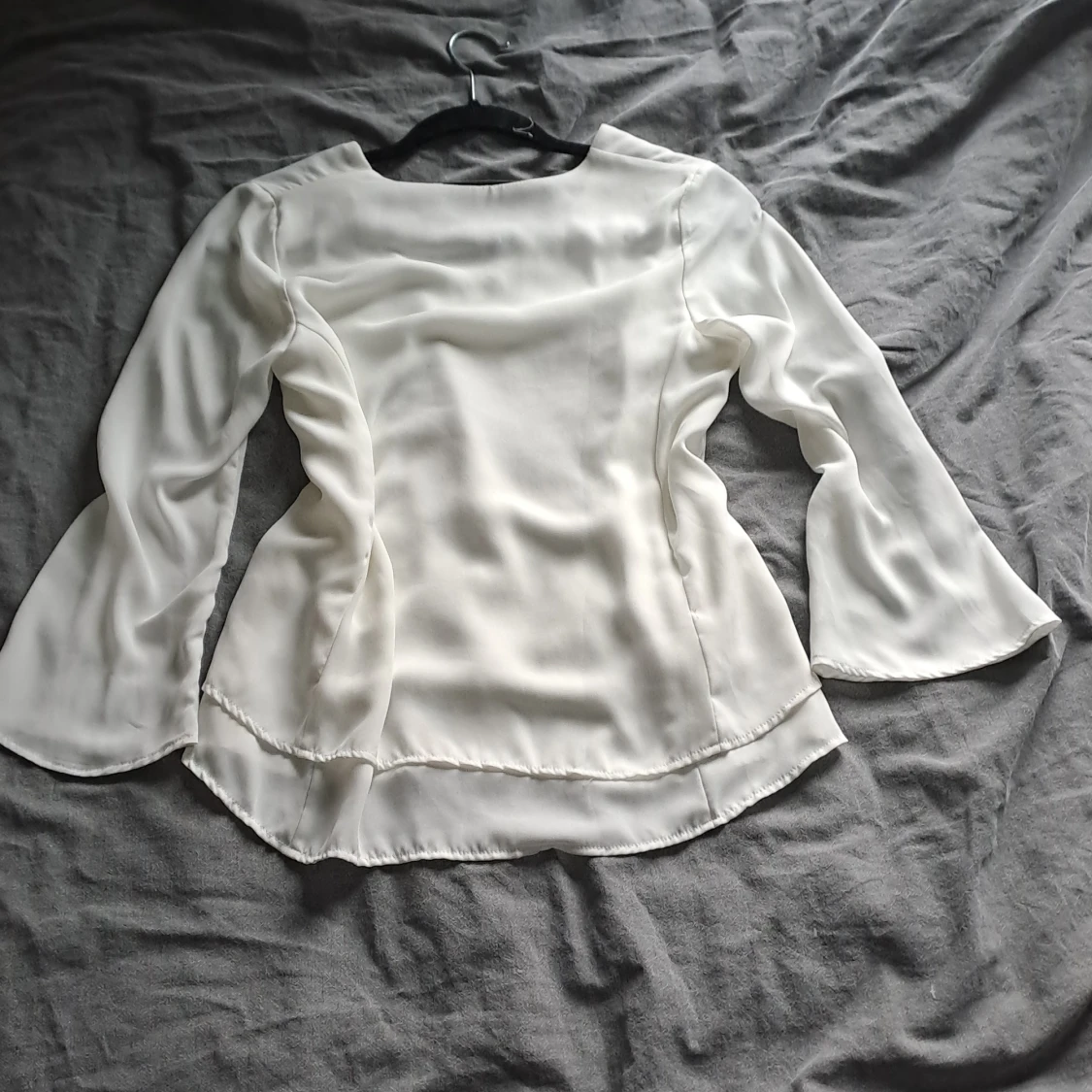 Helt ny vit blus  - 91