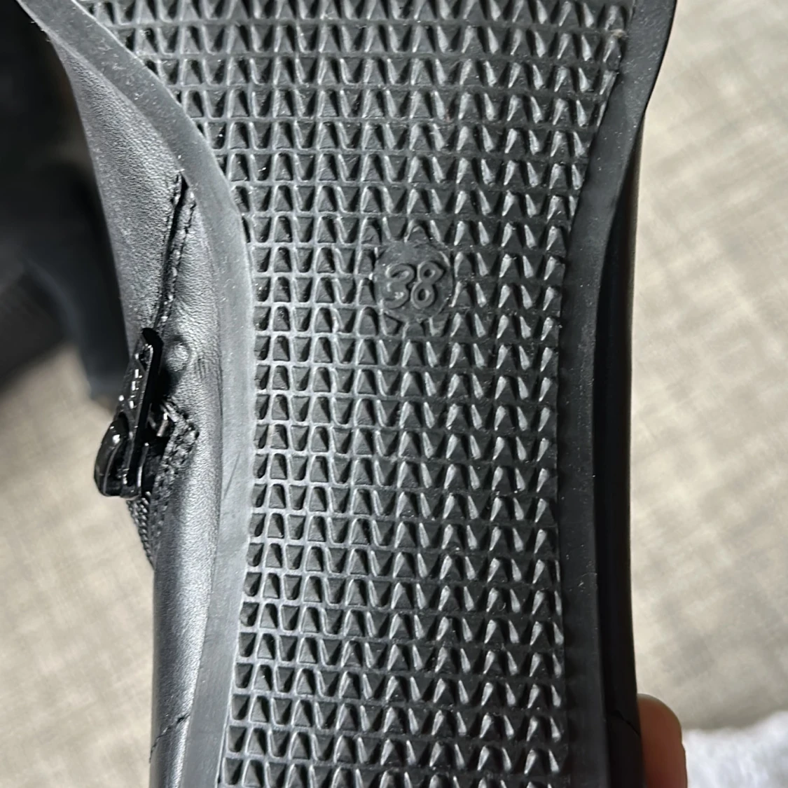 Svarta Stövlar / klackar /boots  - 91