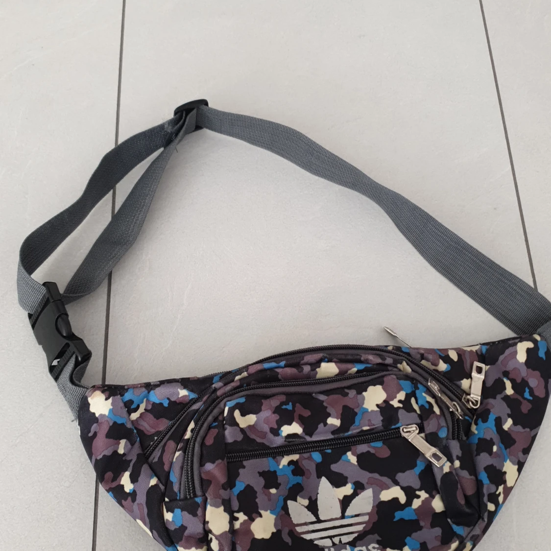 Adidas barn/herr väska - 90