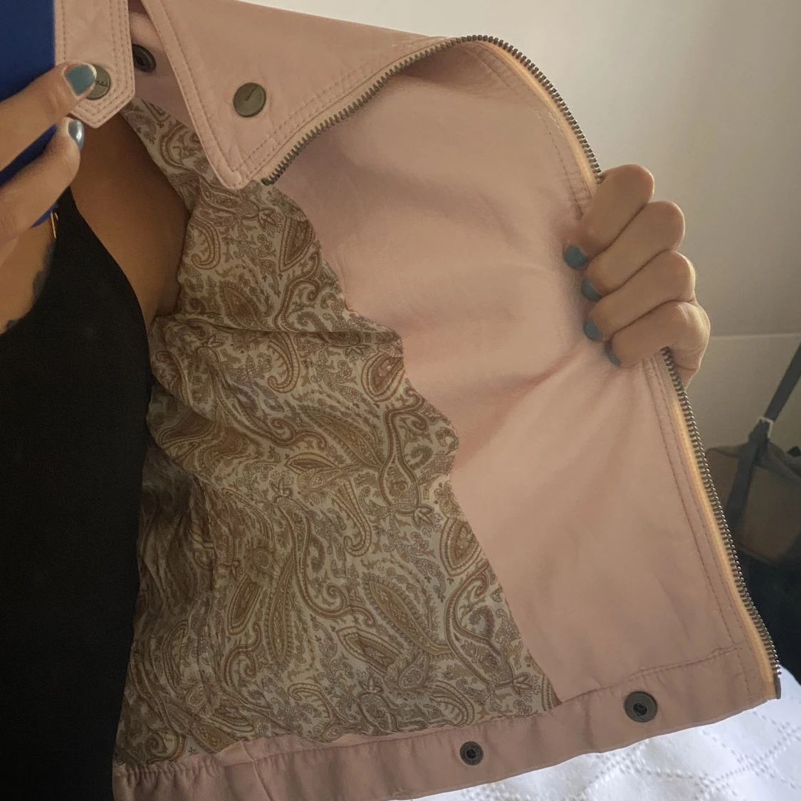 Ljusrosa bikerjacka - 91