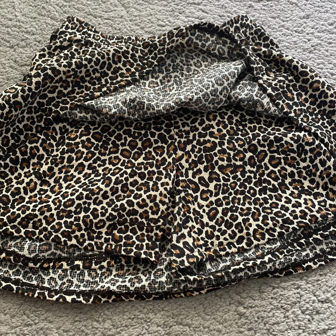 Kjol med mönster  - 90