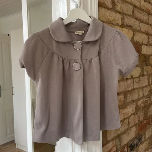 Så fin kofta tröja  - Världen finaste tröja  Vintage från bikbok 