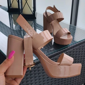 Heels H&M 37 - 😍