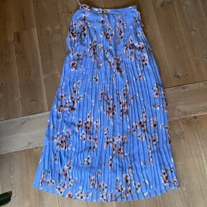 Kjol Veromoda - Kjol från vero Moda, veromoda, stl xs. 