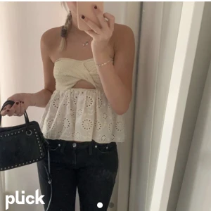 Topp - Söt trendig topp från zara! 