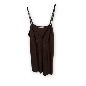 Linne - Så fint vintage Cubus linne står storlek XL men jag tycker den sitter bra på mig som har xs-s (väldigt stretchig)