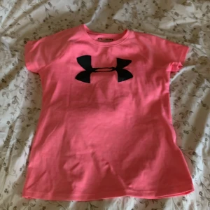 Teöningströja  - Rosa träningströja 