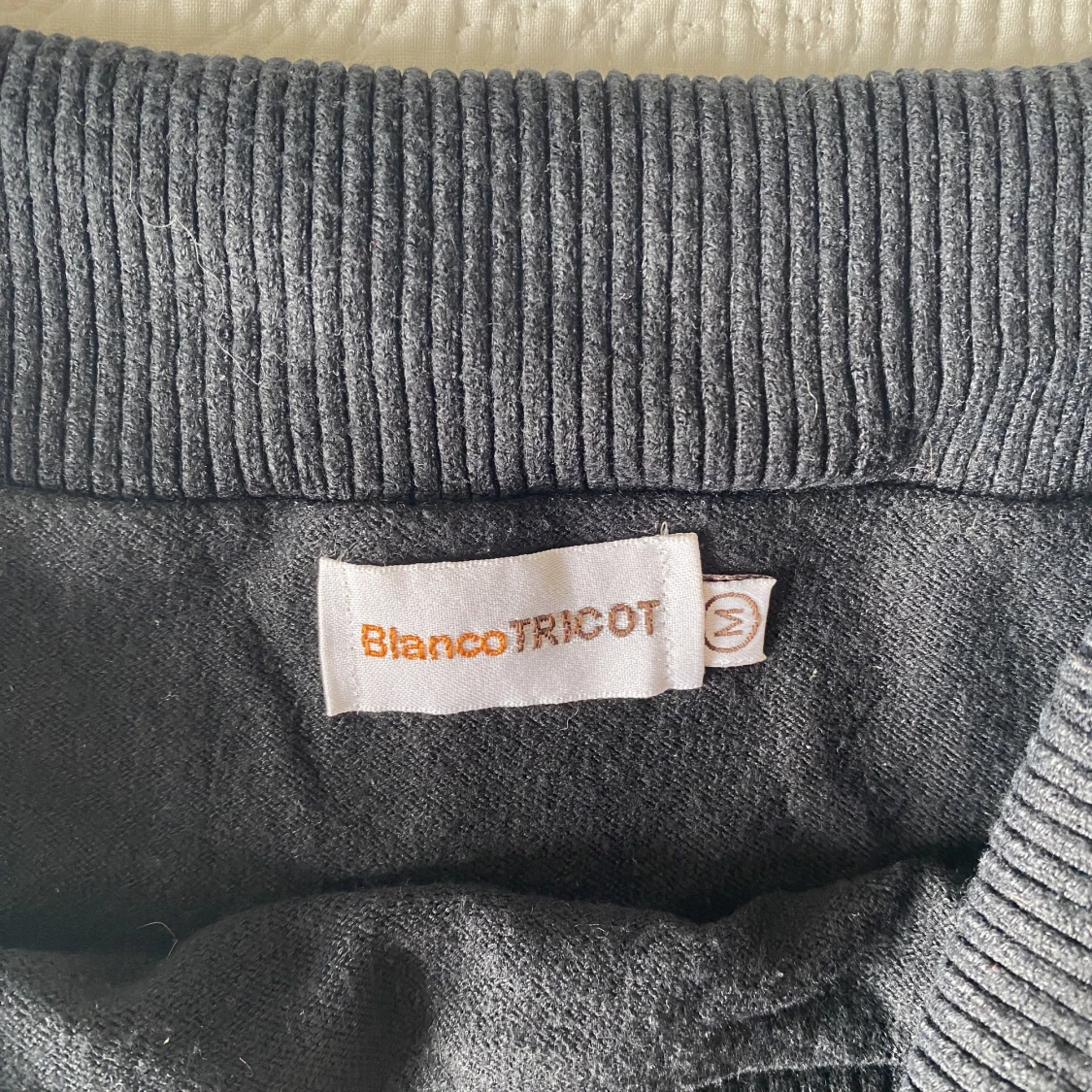 Off shoulder tröja - 90