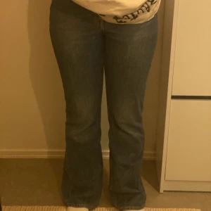 Jeans - Jeans från weekday