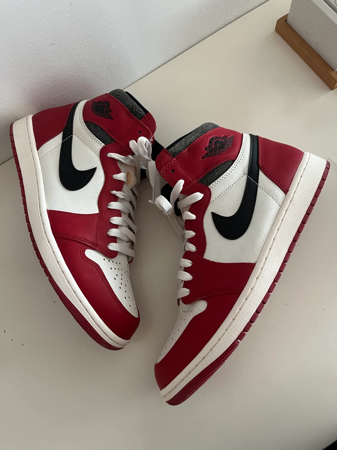 Nike air jordan 1 lost and found - 90
