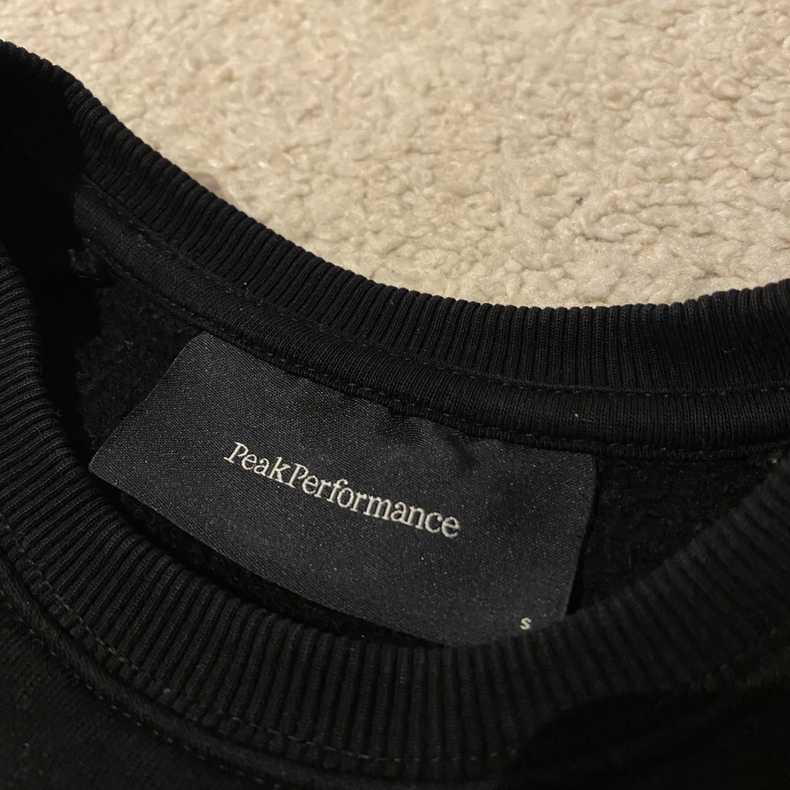 Peak performance sweatshirt - 91