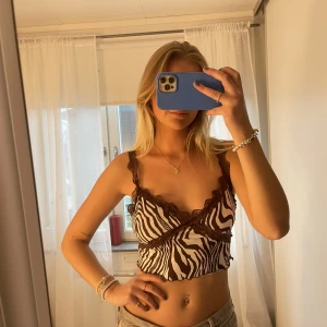 Linne med zebramönster - Linne - storlek S 💞