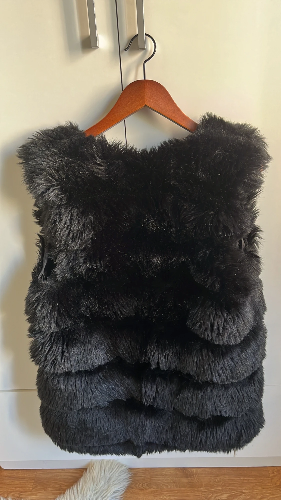 Fakefur pälsväst - 90