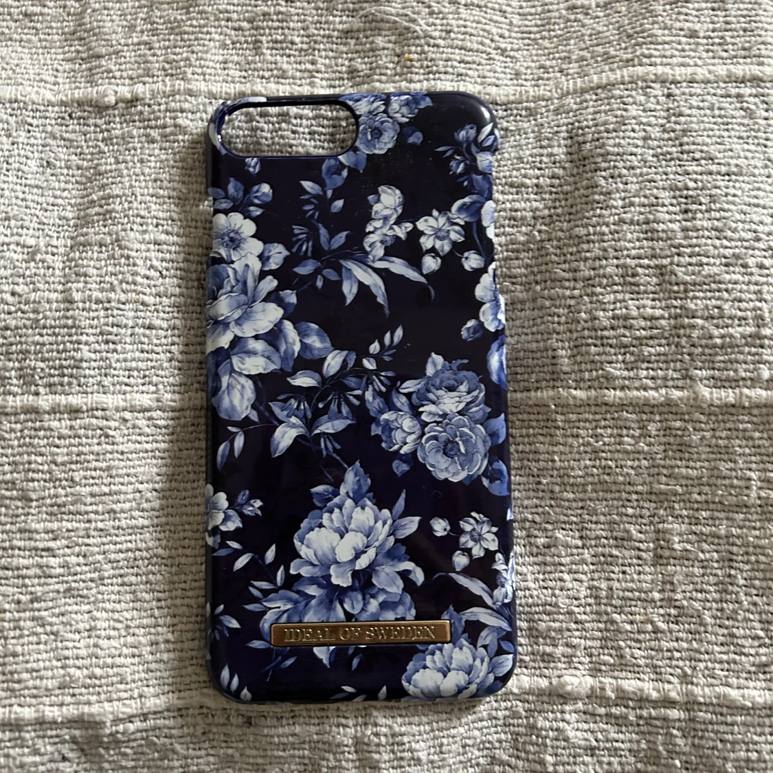 Ideal of Sweden Mobilskal 