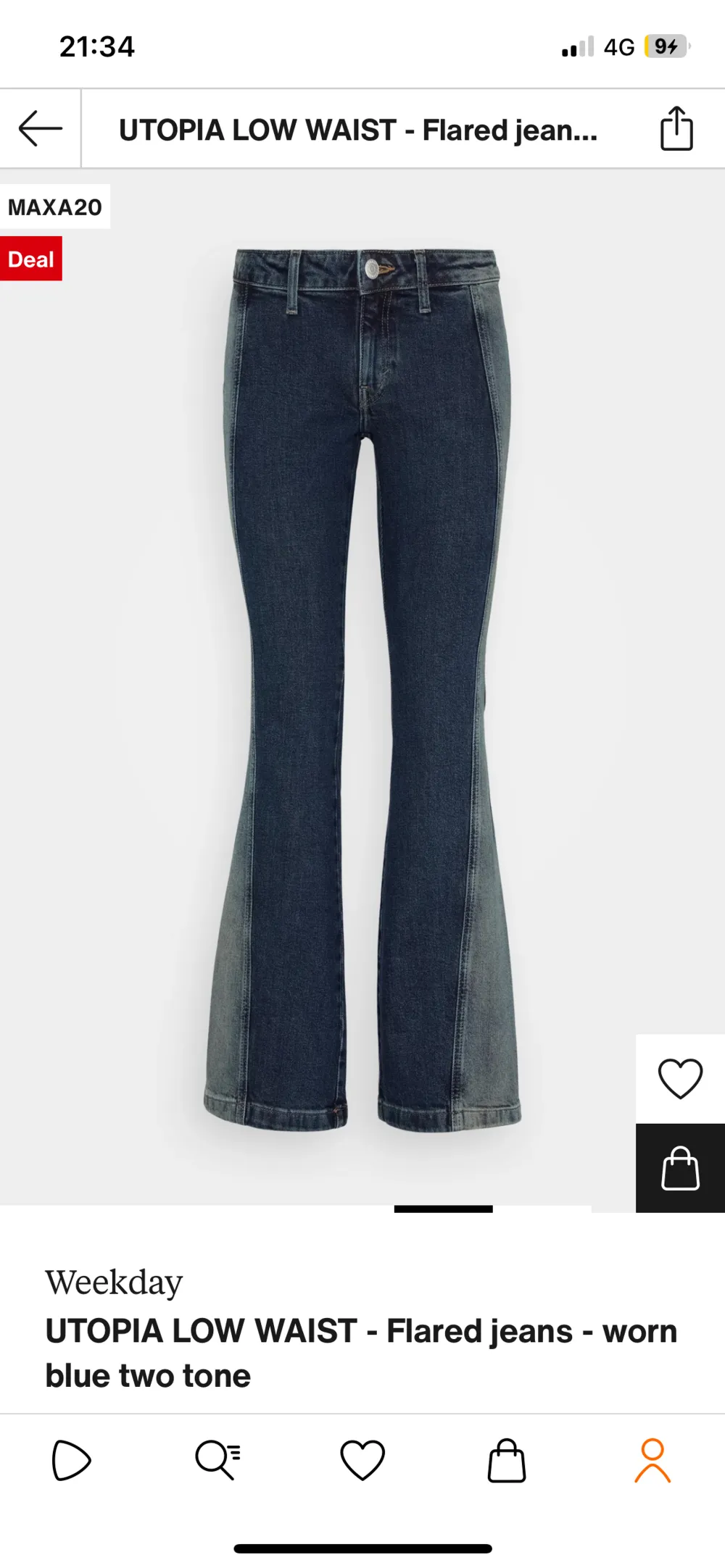 SÄLJER dessa populära och slutsålda Weekday jeans i storlek 23/32, sparsamt använda och i superbra skick!!. Jeans & Byxor.